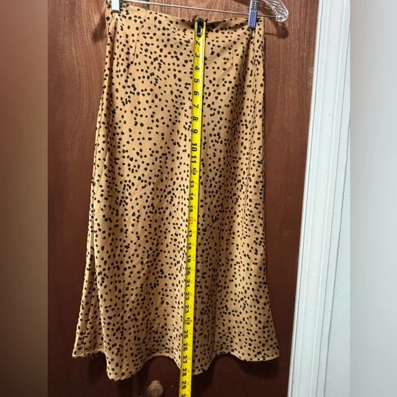 Nasty Gal Collection Leopard Print Tan Skirt - Picture 4 of 6
